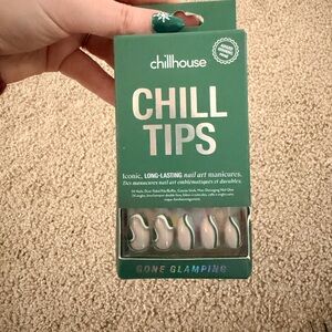 Hill House Chill Tips Press-On Nails - Gone Glamping